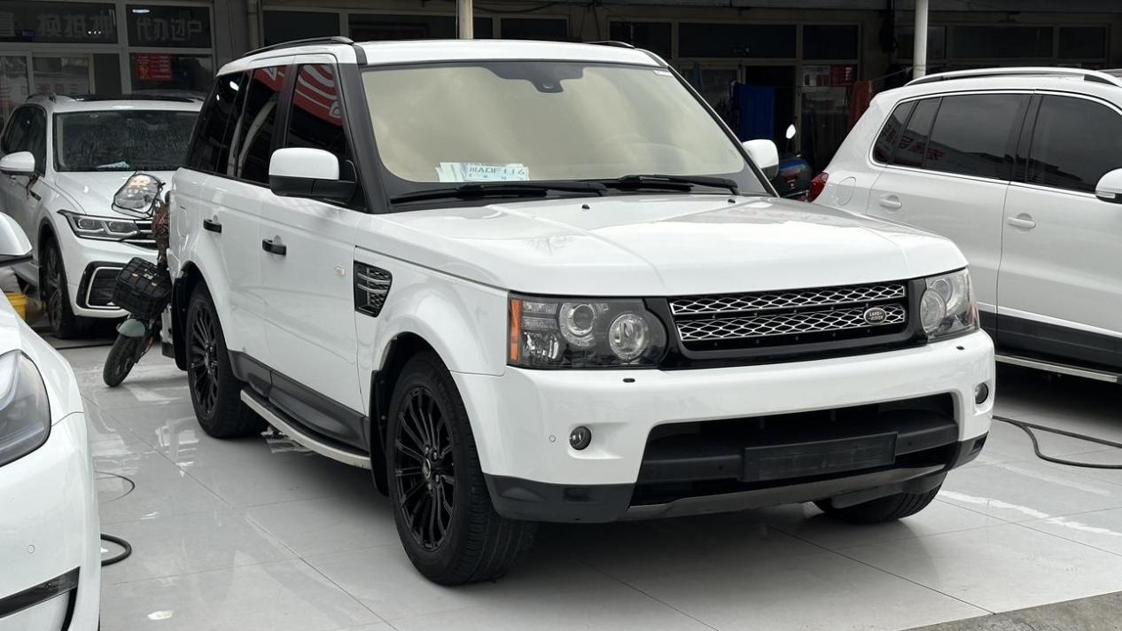 11万公里，一手路虎揽胜运动柴油版，城市SUV还能野一把？