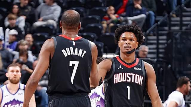 仅出手14次，杜兰特低效进攻球权减少，火箭队二当家换人 阿门上位
