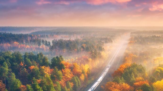 2025年最稳定10大“铁饭碗”，你家孩子入行了吗？1、第一名不是公务员；2、军队文职出现暴涨；3、