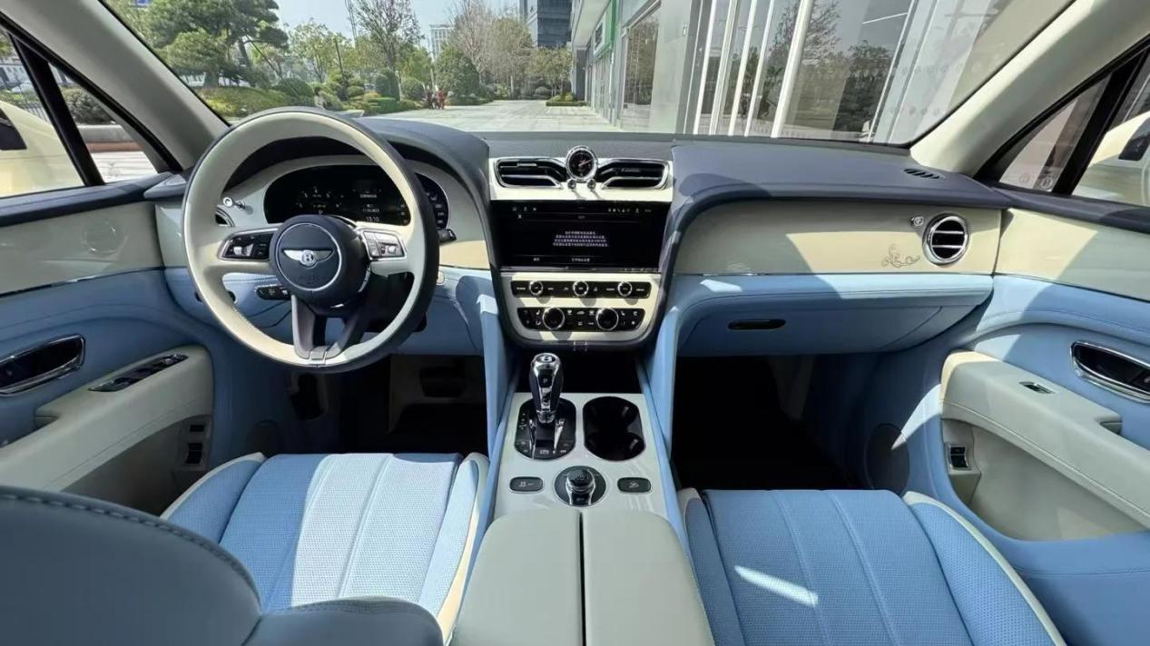 限量版SUV，天价标签，你心动了吗？