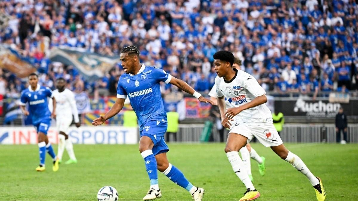 今日二串一赛事：法兰克福VS多特蒙德＋特鲁瓦 VS 亚眠