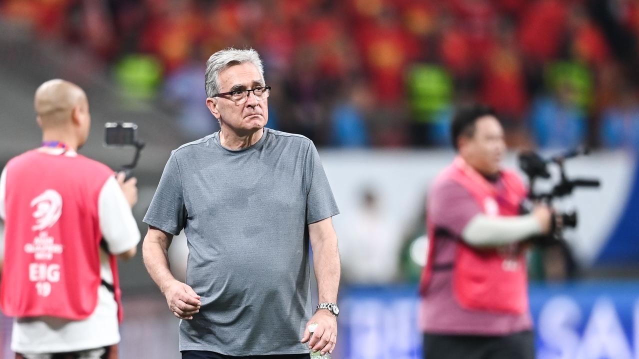 曝伊万降薪70%执教国足，只给足协100万欧预算，选帅目标没人想来