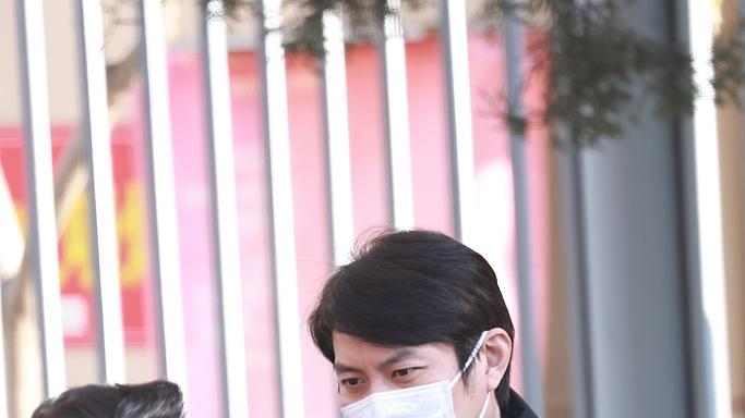 艾伦发起剧场艺术公益体验课，传递艺术温暖