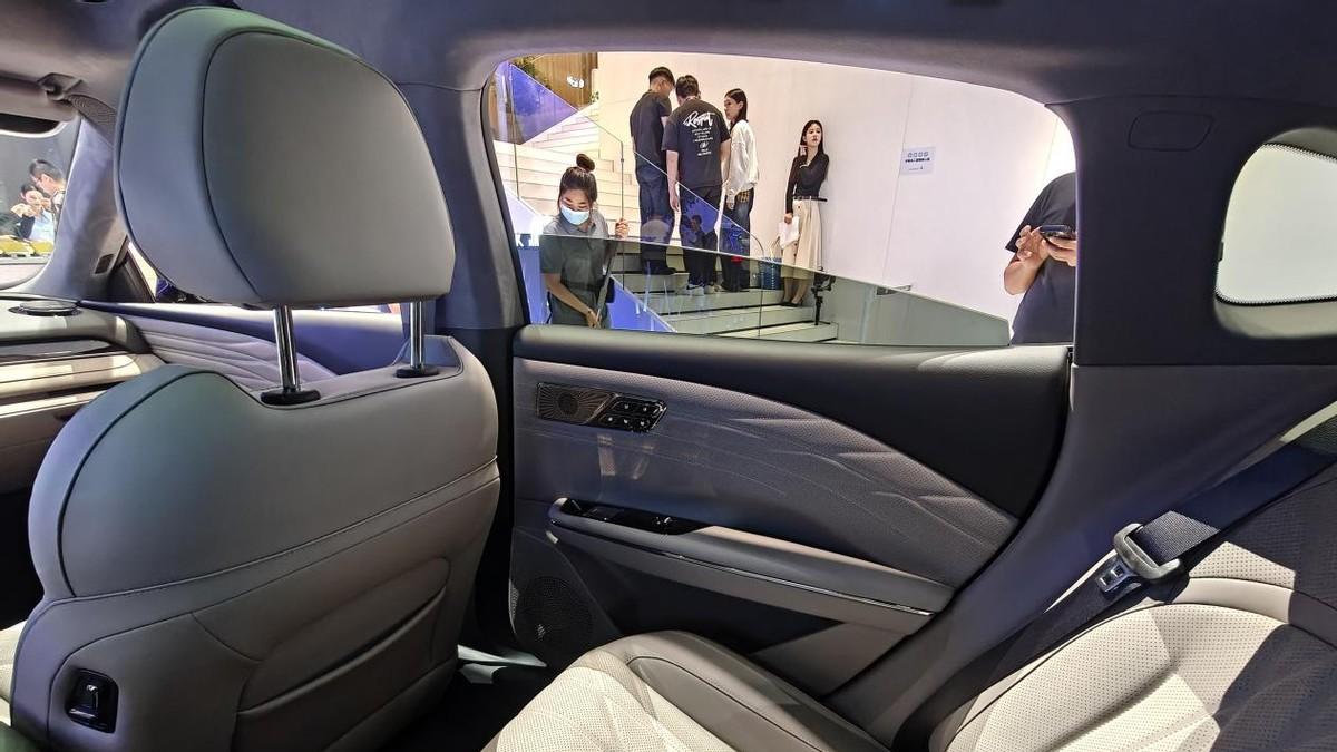 广州车展亮相，哨兵模式登场！星耀8开启重大OTA升级之旅