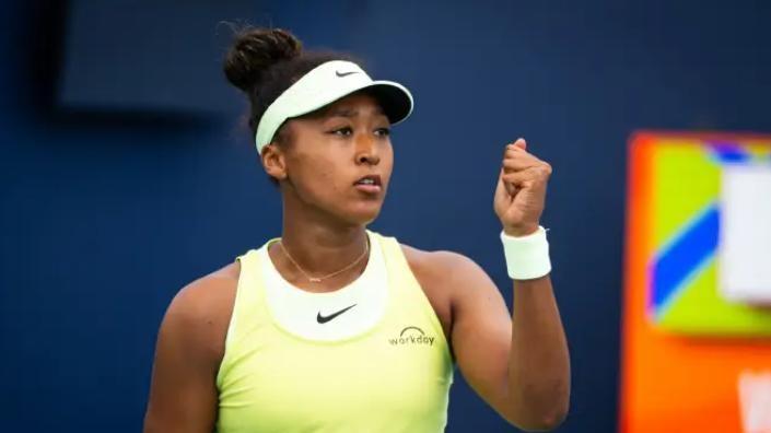 WTA最新战报：8强已出4席！最大黑马产生，郑钦文对阵大满贯冠军