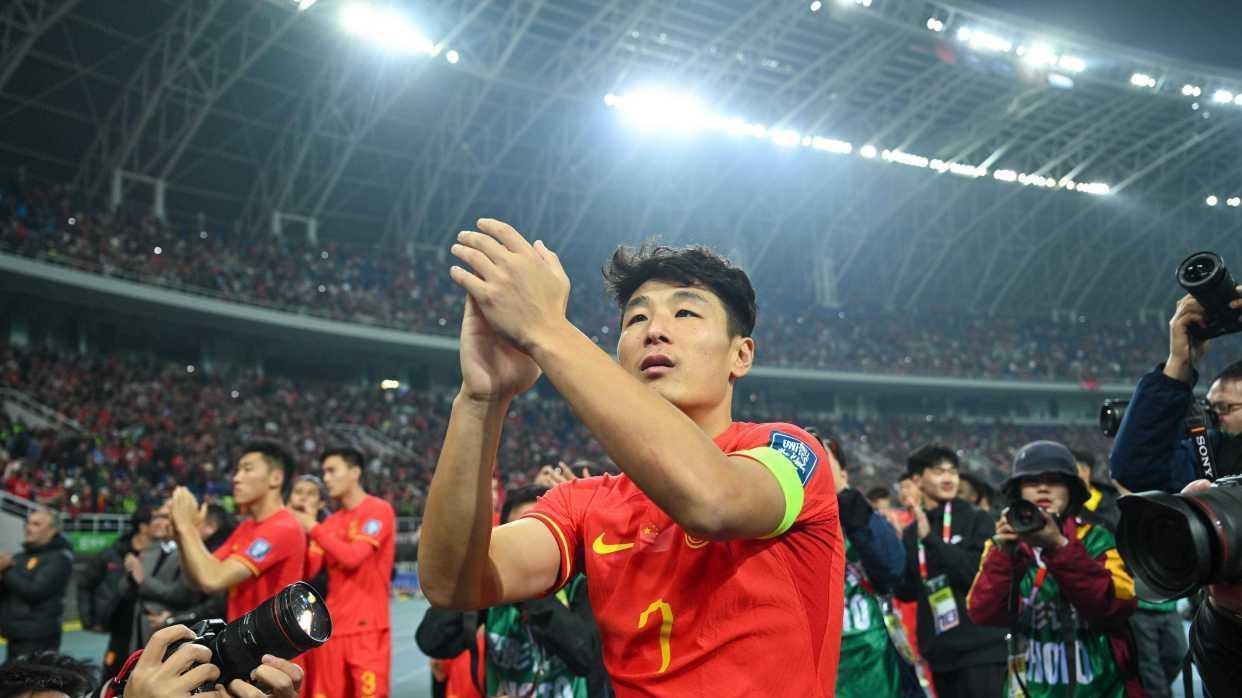 面部骨折+休战6-8周！继武磊后，又一国足主力缺阵，18强赛恐悬了