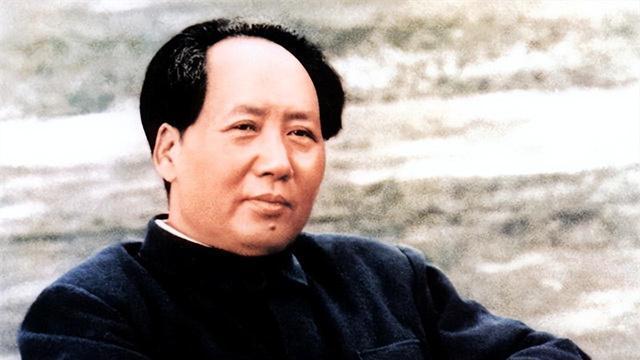 从乌克兰看中国，泽连斯基特朗普吵架，才知毛主席这首词的意思