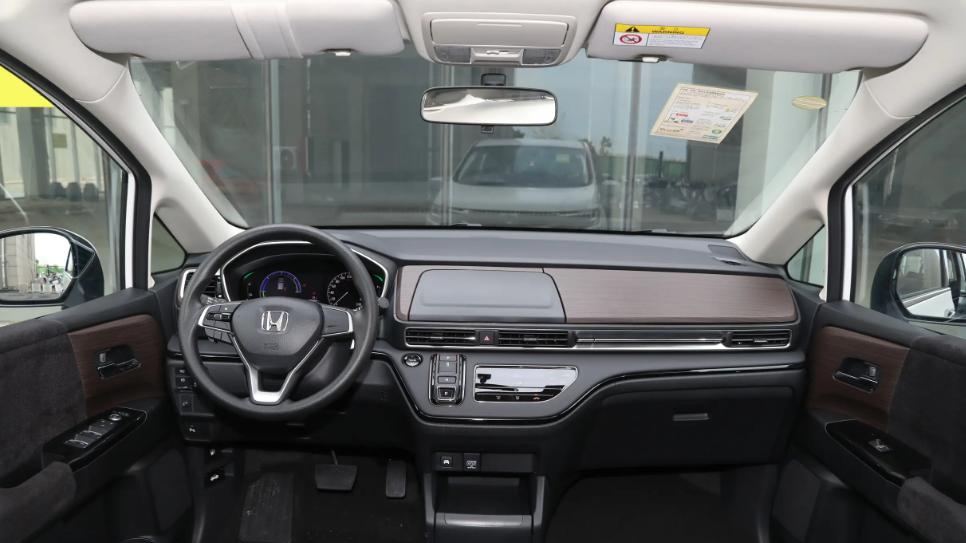 多款配置怎么选，奥德赛有亮点但不多，我看中配领享版就不错