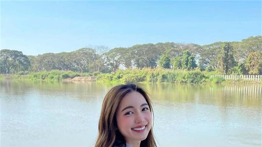 泰星Bua接受男友求婚，未婚夫英俊儒雅，两人很般配