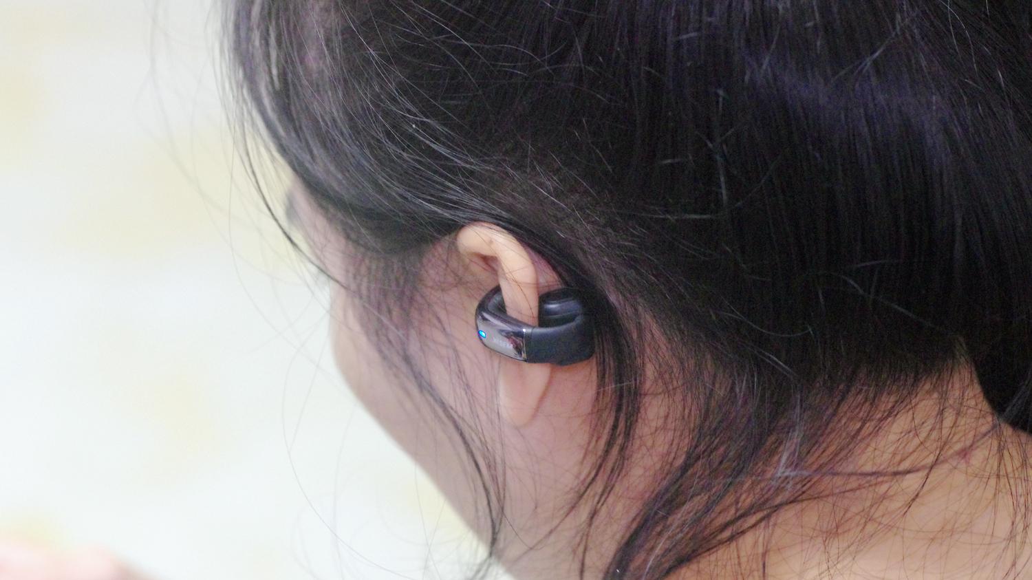 运动通勤绝配！西圣Plume耳夹耳机：久戴不痛、狂甩不掉