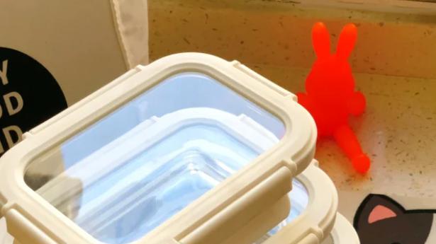 别再傻傻用了！这4样厨房“毒物”看着无害，其实暗藏“杀机”