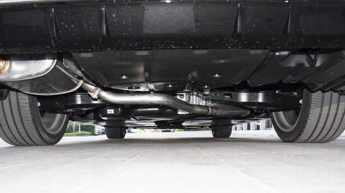 开了600公里，凯美瑞和亚洲龙的差距一目了然！实测对比