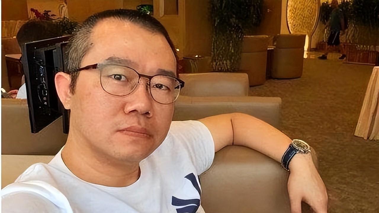 涂磊跌下神坛记，光鲜背后藏着哪些秘密，直播翻车能否东山再起.