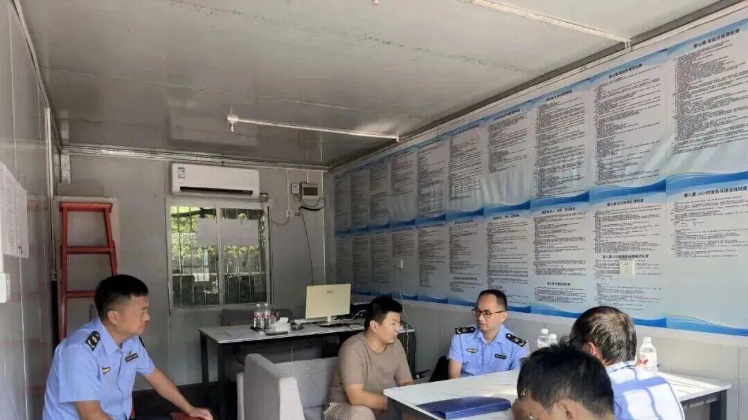 开始查平台了！执法部门上门现场核对数据，无证车辆一律清退！