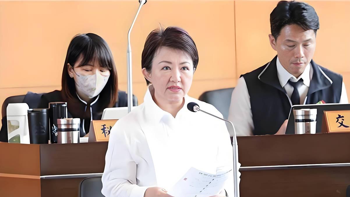 郑丽文吃一堑、长一智，卢秀燕却向日本人献媚！