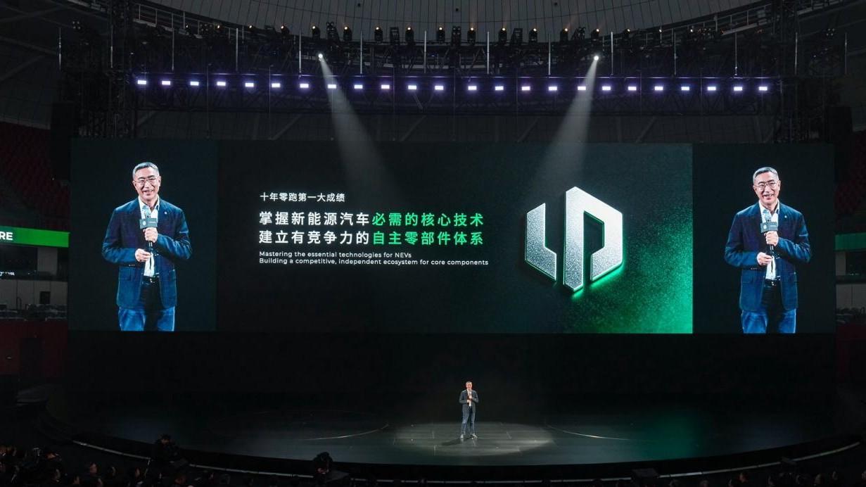 十年“马拉松”告别新势力，零跑宣告向世界级智能电动车企进军