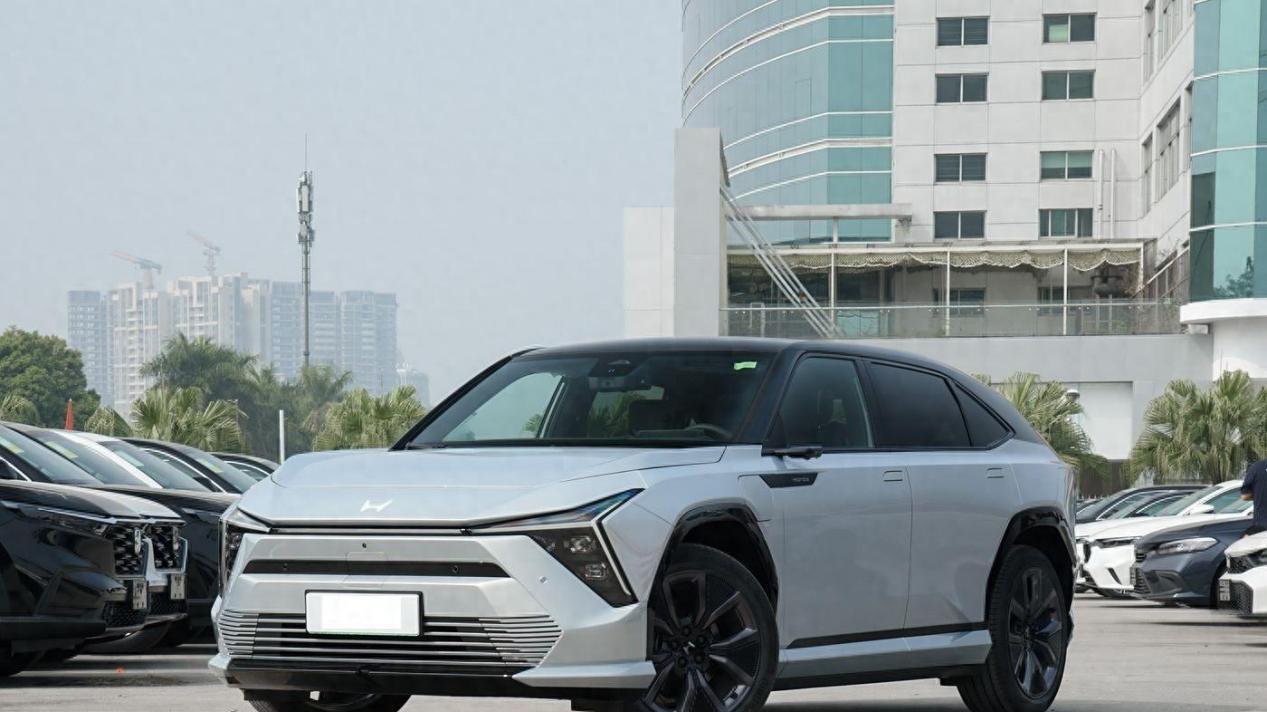 本田中型SUV即将上市！或不超12万起，搭载双电机四驱，续航650Km