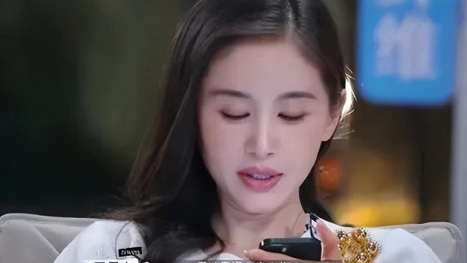 单亲妈妈的抉择，舆论的压力，母爱的坚韧