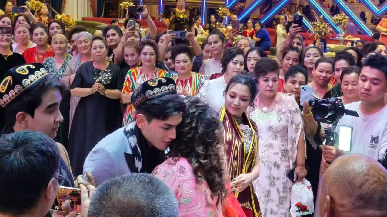 间歇期不宅家！河南将士跨越千里见证队员幸福时刻