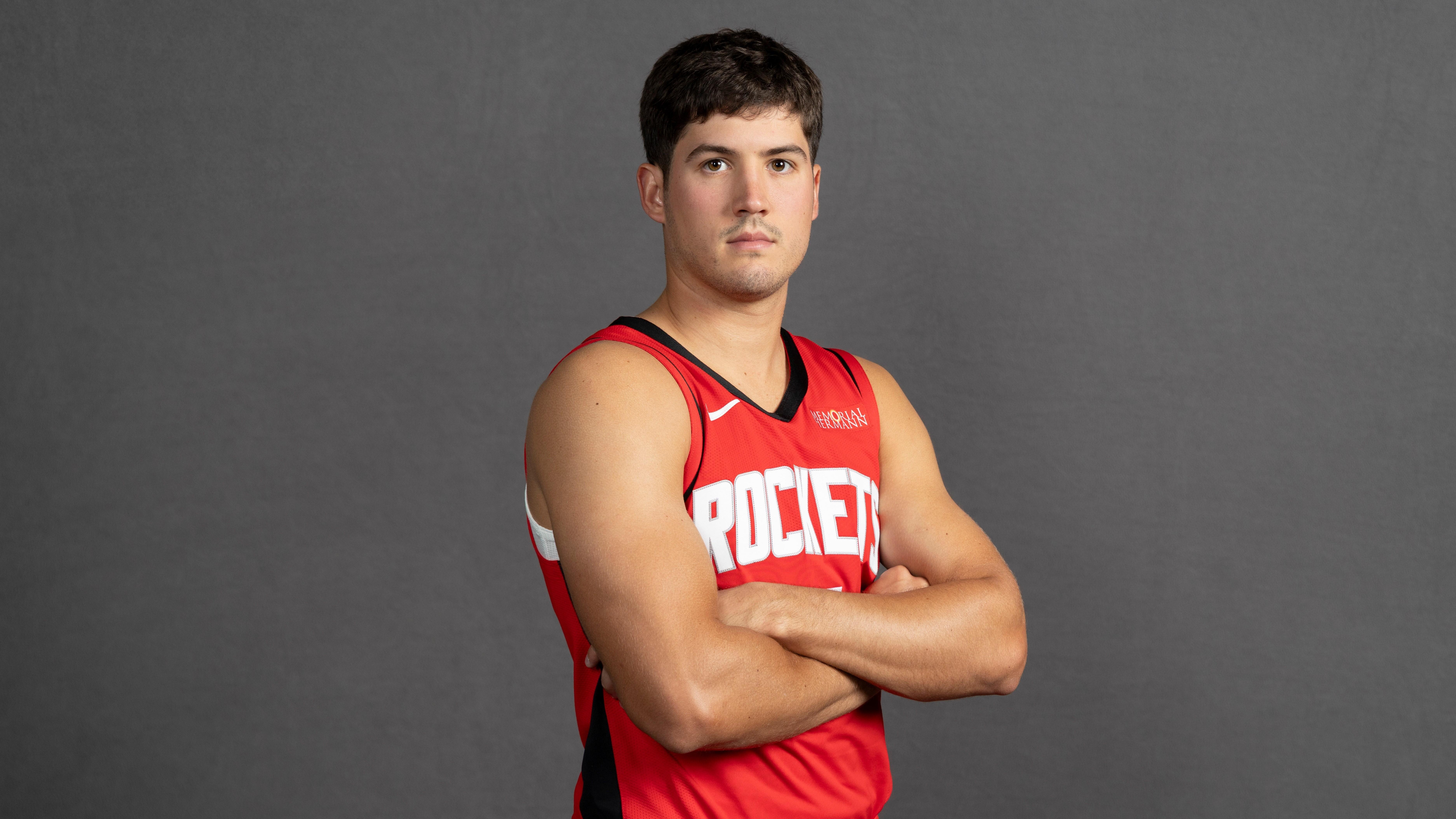 谢泼德首秀拉胯？别急着下定论，他才21岁