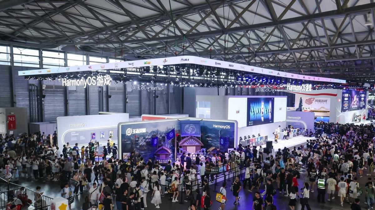 在ChinaJoy体验华为鸿蒙版王者5小时流畅玩，安卓iOS玩家集体酸了