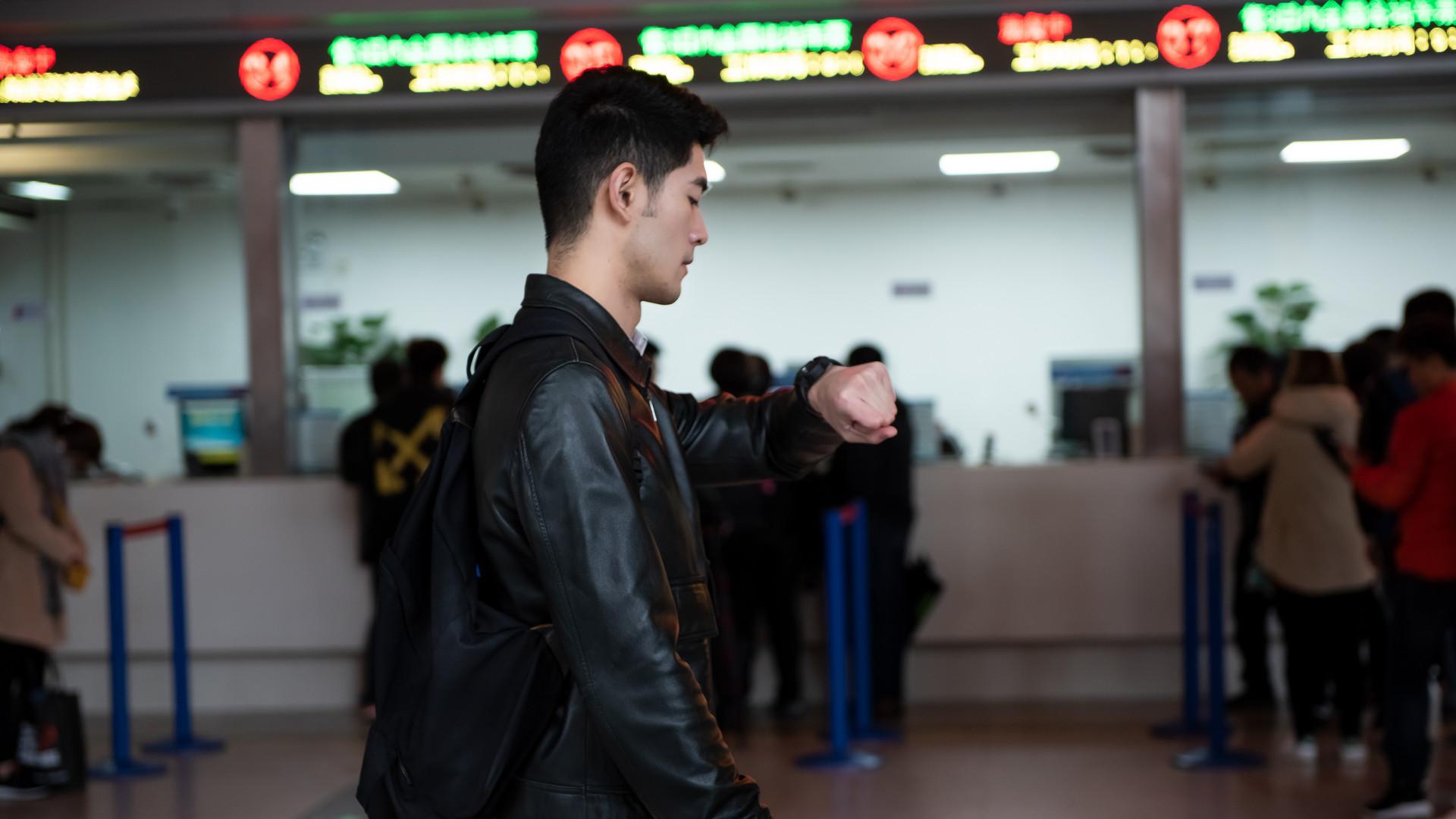 用了180天敢说真话！2025智能表这2款旗舰，性能强到离谱超实用