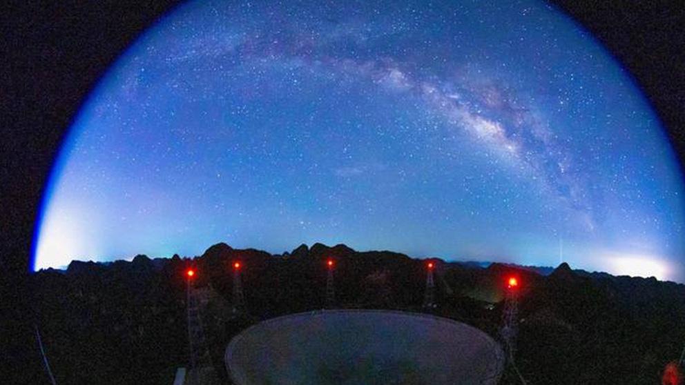 蒙古戈壁惊现移动石阵！夜间自动重组图案，天文台发现宇宙信号对应