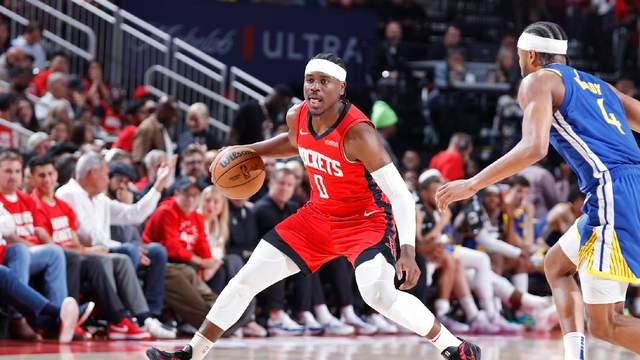 被对手放三分，阿门12+9进攻拖后腿，火箭队第三后卫18分 值得重用