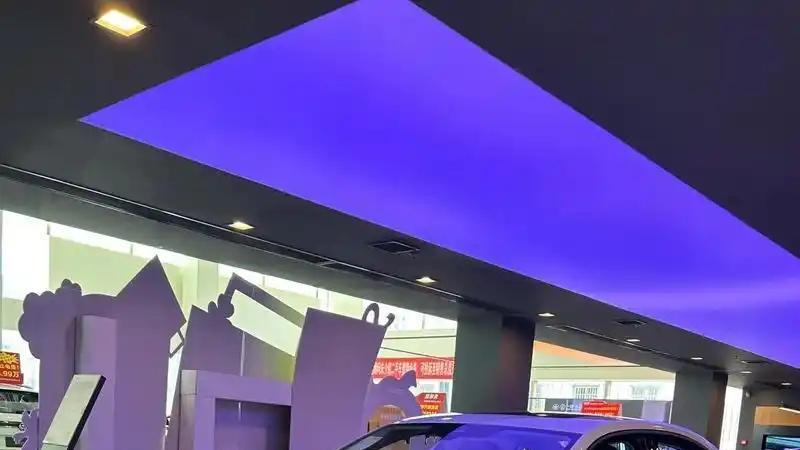 今年最值得买的3款SUV，2.0T+爱信8AT，省油耐用空间大家用闭眼入