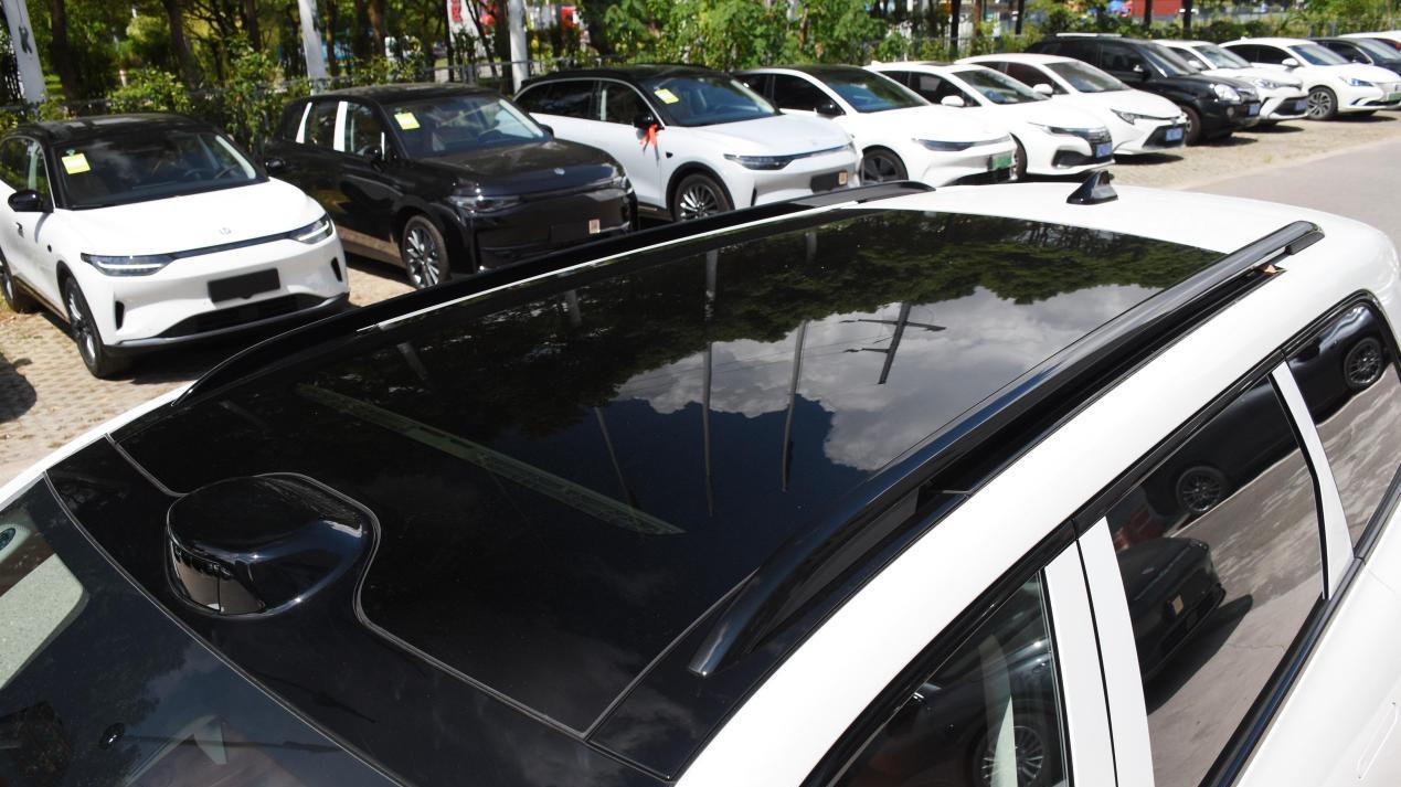 激光雷达+8295芯片+大六座布局，顶配不到19万，理想L8压力山大？