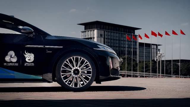 广汽昊铂A800成十五运“移动会客厅”，彰显中国智造风采