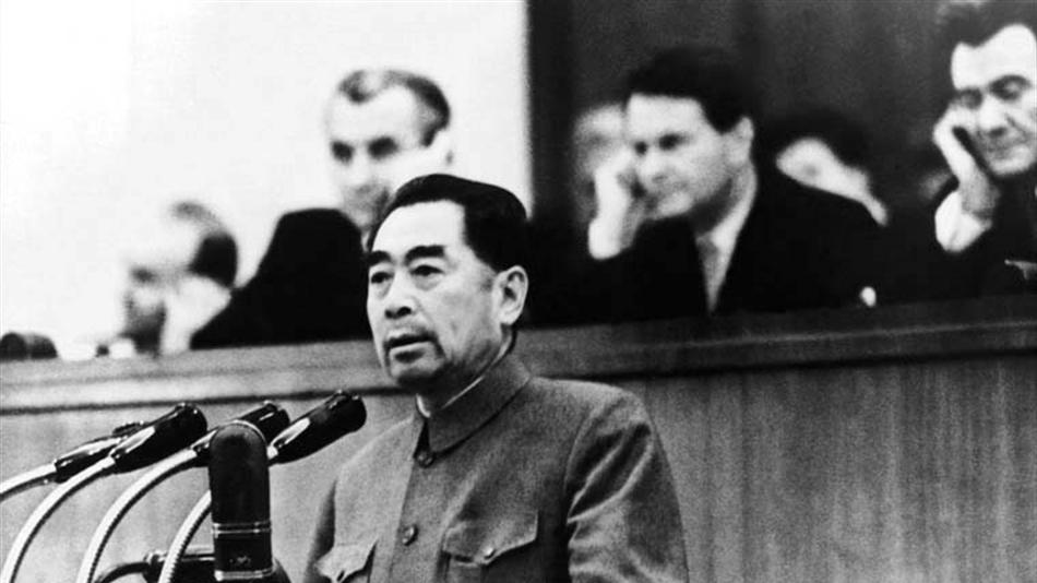 57年南昌起义排名大改，周总理直言不对劲，两大原因直击要害