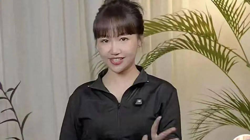 从"网黑作精"到励志甜妹！麦琳3个月暴瘦24斤逆袭记