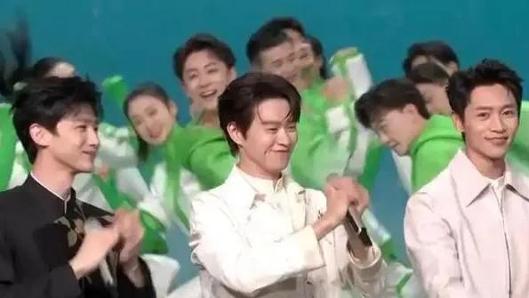 春晚不售票，现场观众竟来自这些神秘渠道？