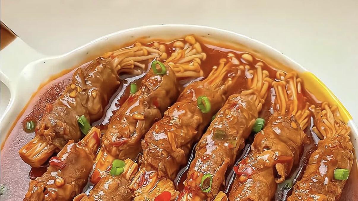 金针菇肥牛卷，一口爆汁，大人小孩抢盘子