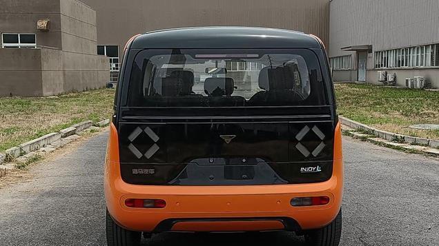 海马新MPV外观像MEGA，车内能开床，海马靠它能行吗？