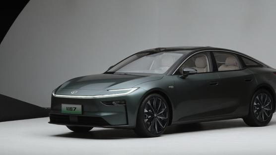 左手华为右手小米，广汽丰田在竞争下半场的打法是——「中国人造中国车」