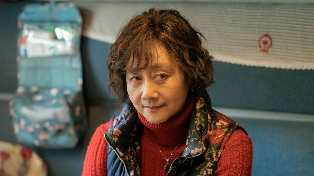 老戏骨黄梅莹：27岁出道，40岁演《渴望》爆红，74岁高龄仍热爱演戏