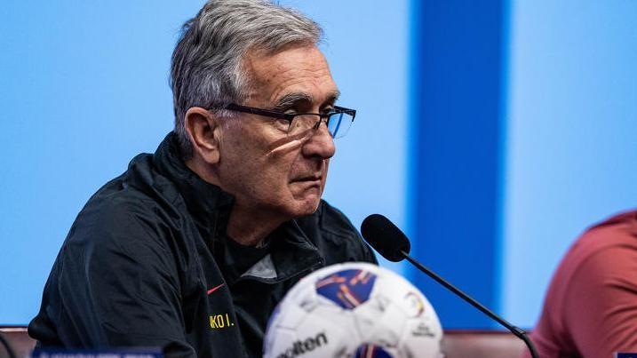 国足主帅，轻松躺赢？不，这碗饭，不好吃！谁来背锅？