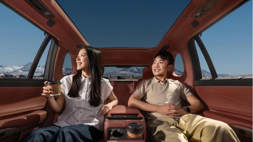 商务接待选对车，事半功倍！昊铂HL豪华配置解析