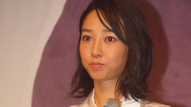 白百何缺席东京电影节，只字不提影帝，知名阔太爆料行业真相