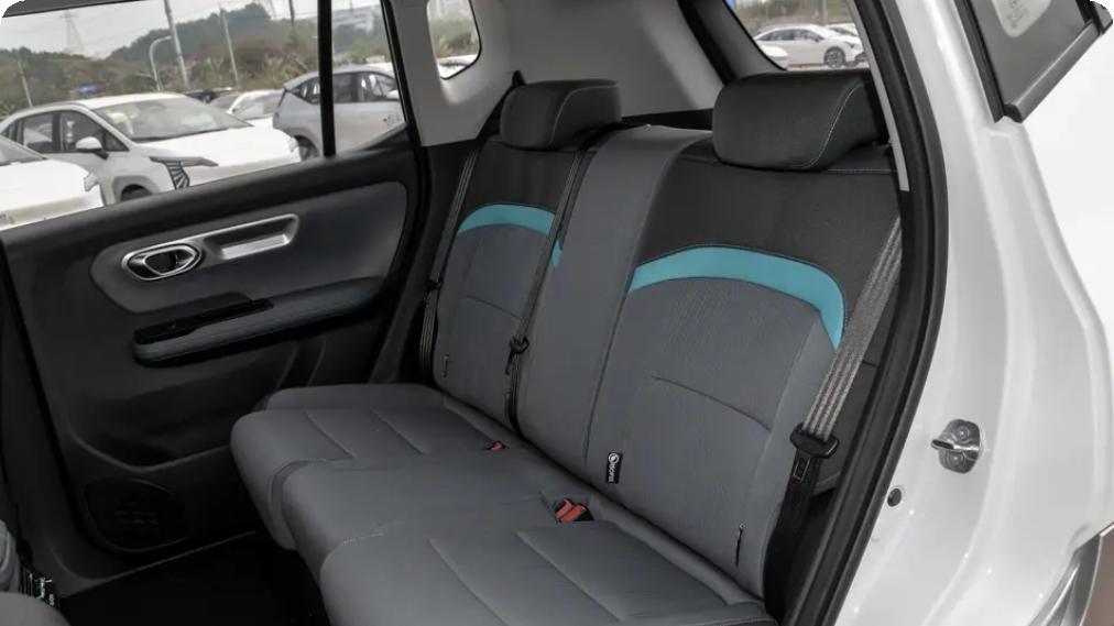 家用，选它靠谱！起步184马力，标配14.6英寸大屏，不足11万