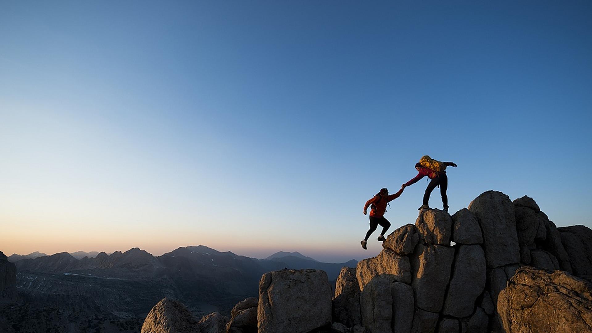 放下幻想，用勤劳书写精彩人生