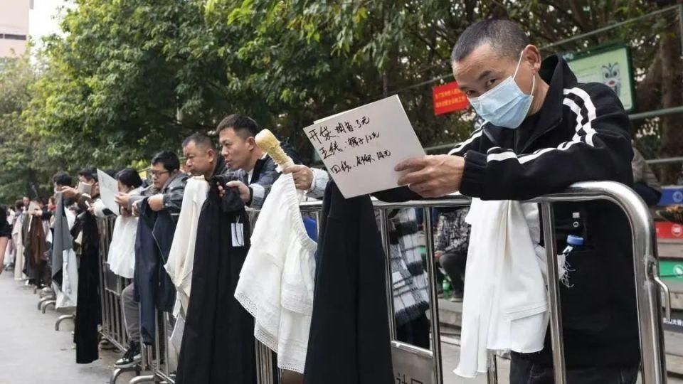 日薪600元，老板排队求职，广州服装业缺工谜团