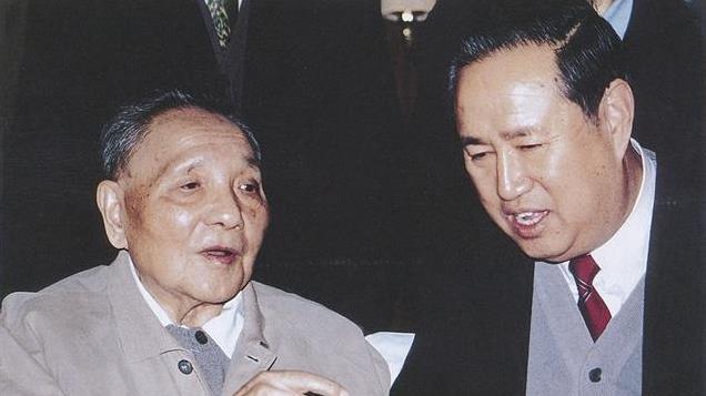 他是人民的好总理：65岁官至副国级，做官清廉，退休后捐出200万