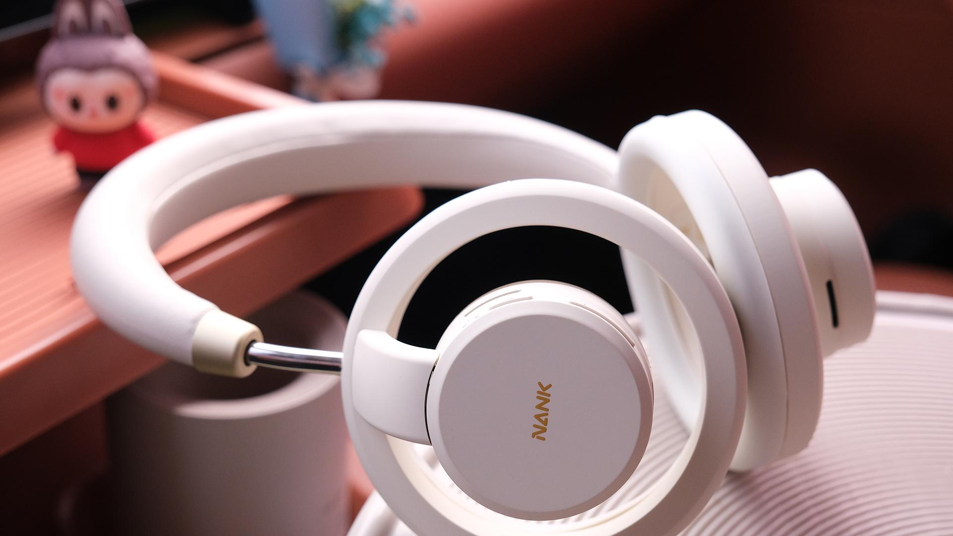 南卡Bolt开放式头戴耳机：久戴不压耳、夏天不闷汗，听歌离不开它