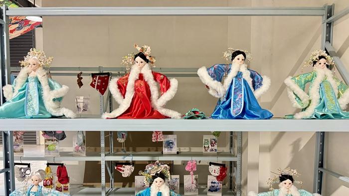 指尖上的文化转向 曹县汉服改变“洋娃娃”