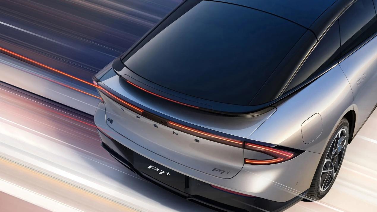 325km纯电续航+2250TOPS算力 小鹏P7+增程版2026年发布