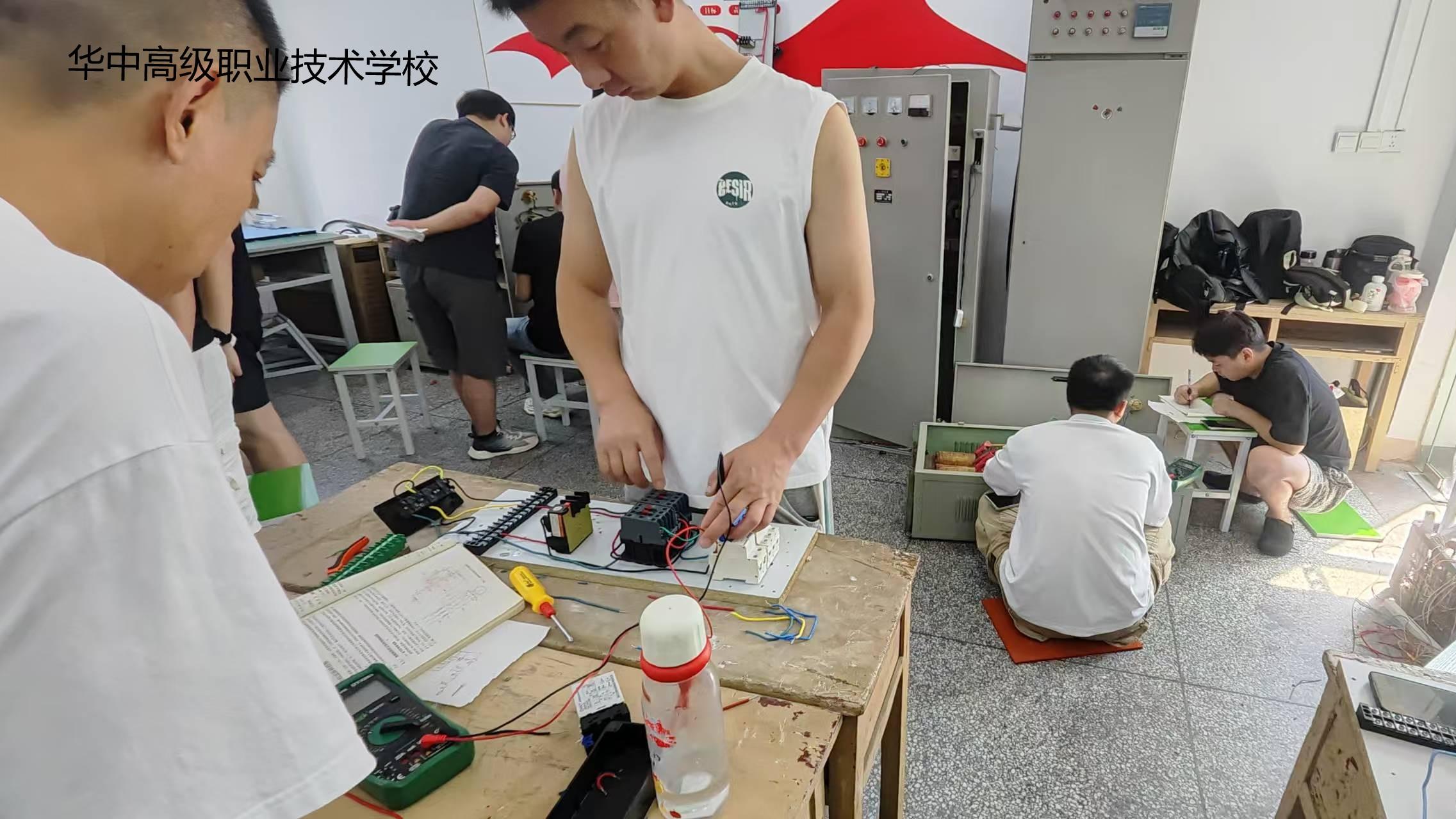 数据说话！武汉2025电气自动化PLC培训机构学员培养成果榜单揭晓