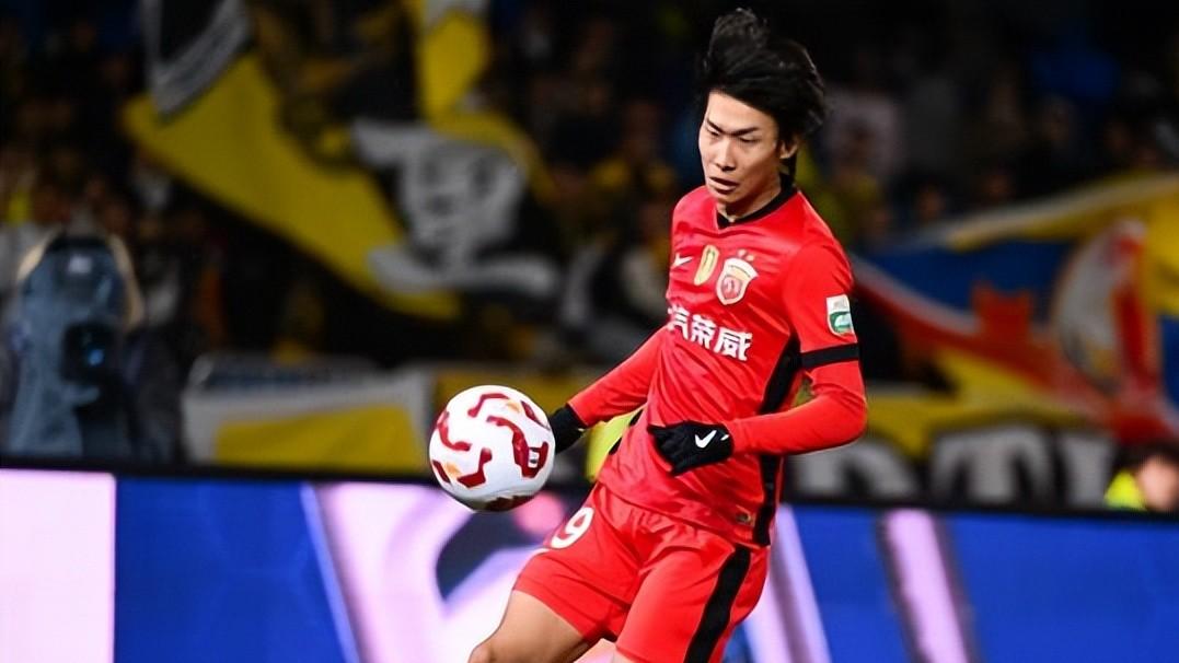 上港两位猛将要暂别上港去打全运会喽！